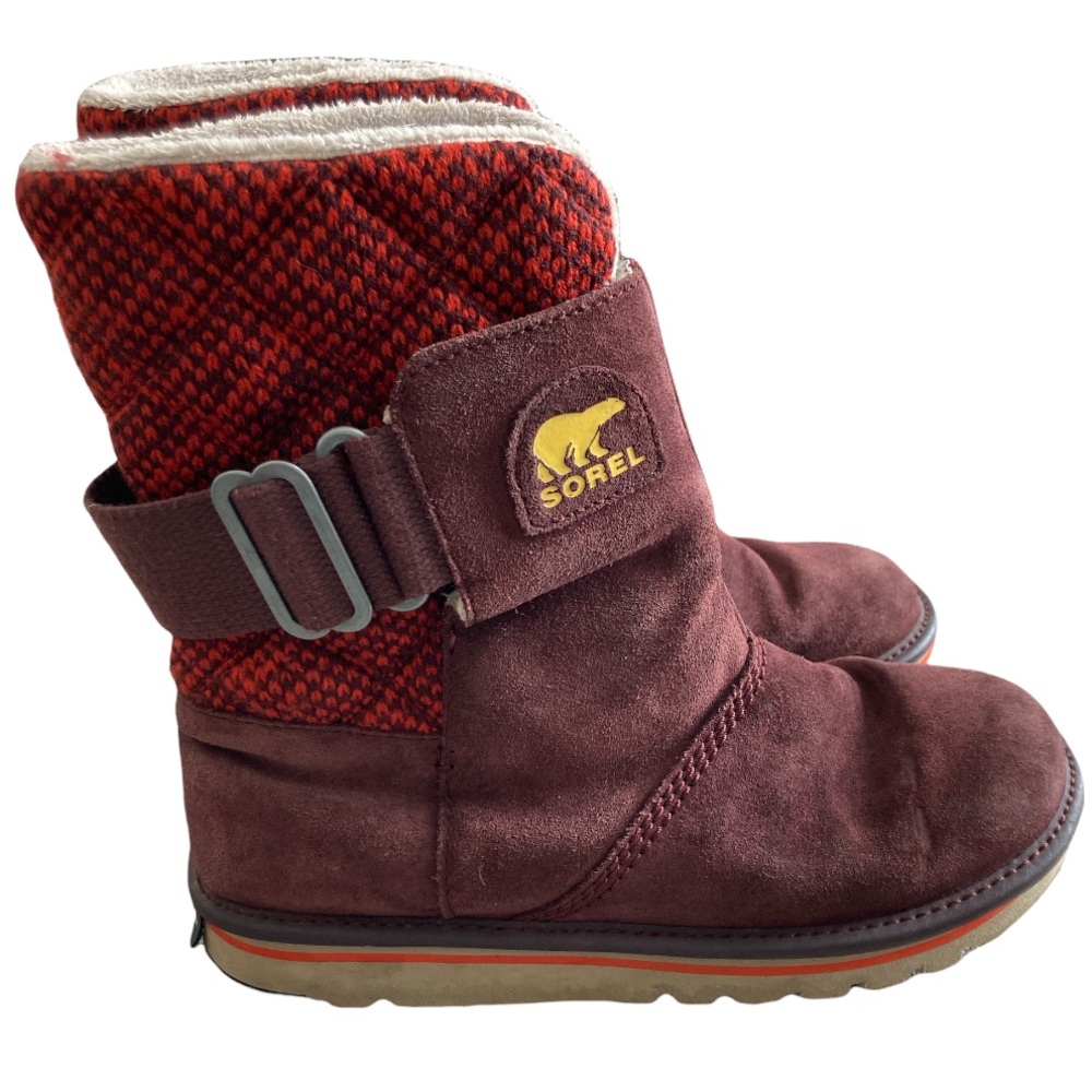 Sorel Newbie Burgundy Suede Boots